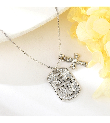 Сребърно колие кръст | колекция Delicate Silver | Бижута Invoke.bg