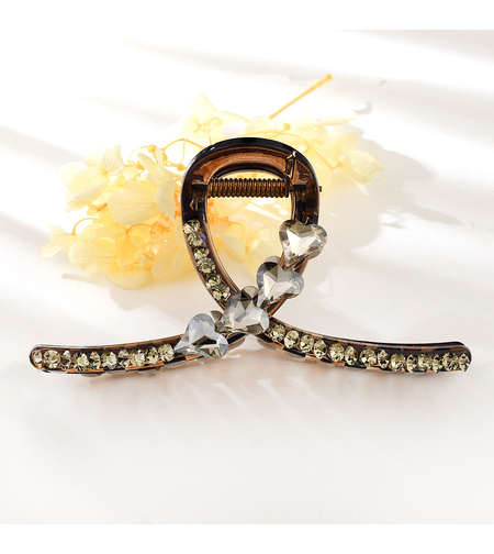 ШНОЛА КРИСТАЛНИ СЪРЦА БИЖУТЕРИЕН АКРИЛ