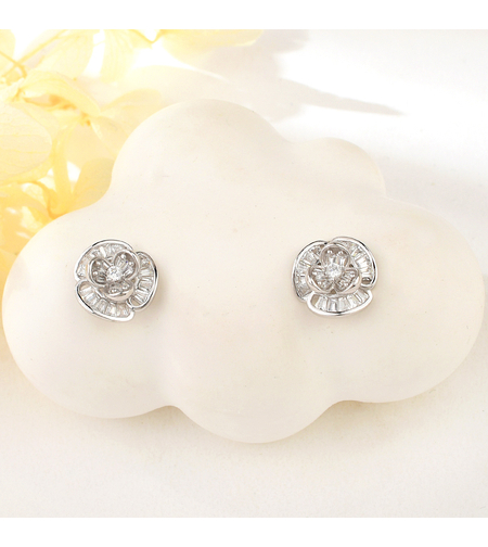 Сребърни обеци Цветя с родий | колекция Delicate Silver | Бижута Invoke