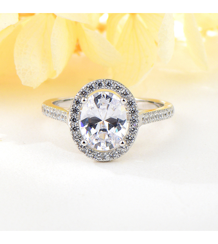 Сребърен пръстен с кристали | колекция Delicate Silver | Бижута Invoke.bg