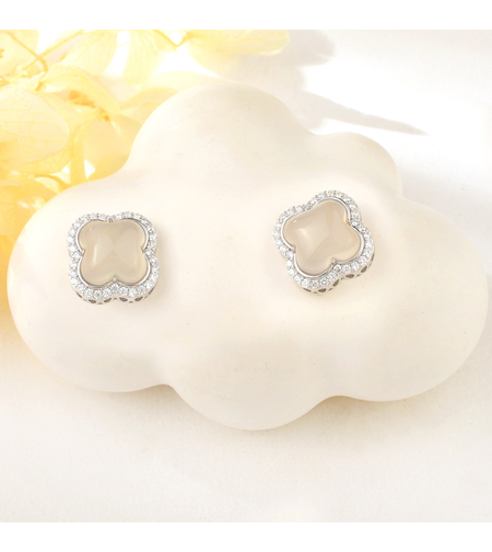 Сребърни обеци с котешко око | колекция Delicate Silver | Бижута Invoke.bg