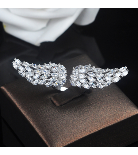 Пръстен бяло позлатяване криле | Колекция Luxury Secret | Бижута Invoke.bg