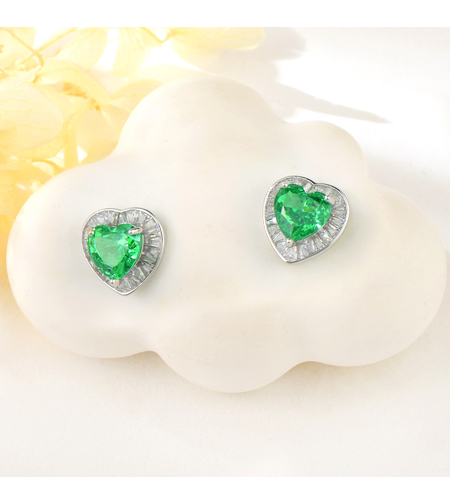 Сребърни обеци Зелени сърца с родий | колекция Delicate Silver | Бижута Invoke.bg