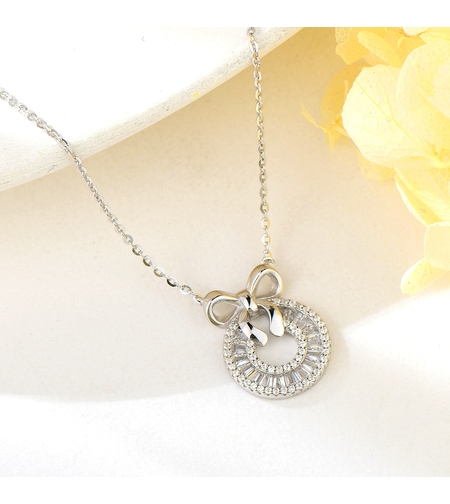 Сребърно колие Панделка и кристали | колекция Delicate Silver | Бижута Invoke.bg