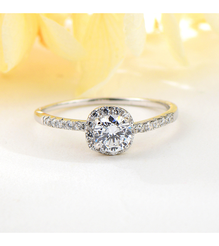 Сребърен пръстен с кристали | колекция Delicate Silver | Бижута Invoke.bg