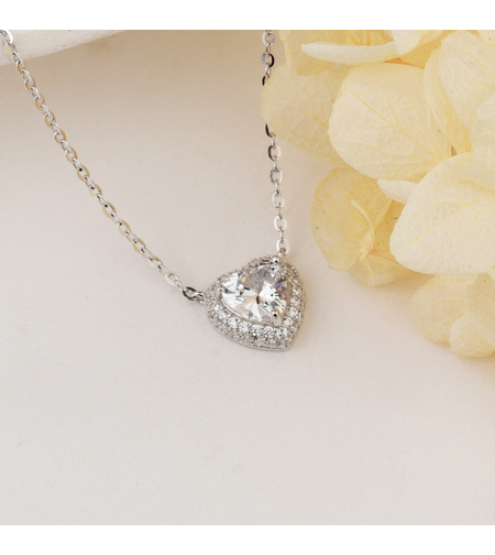 Нежно сребърно колие сърце | колекция Delicate Silver | Бижута Invoke.bg