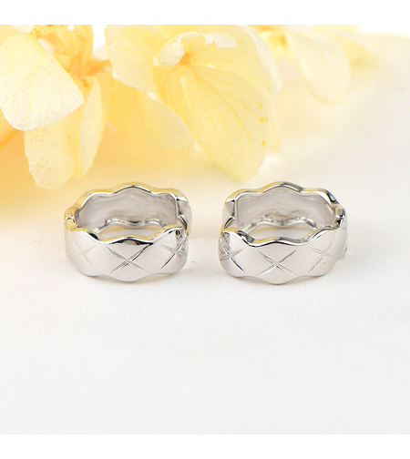 Сребърни обеци Мини халки с родий | колекция Delicate Silver | Бижута Invoke.bg