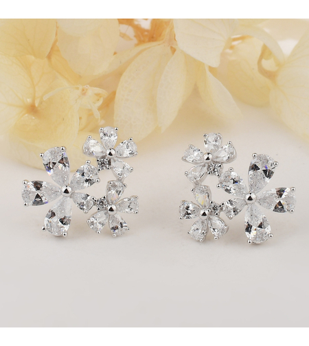 Ежедневни сребърни обеци цветя 2700000063224 | колекция Delicate Silver | Бижута Invoke.bg