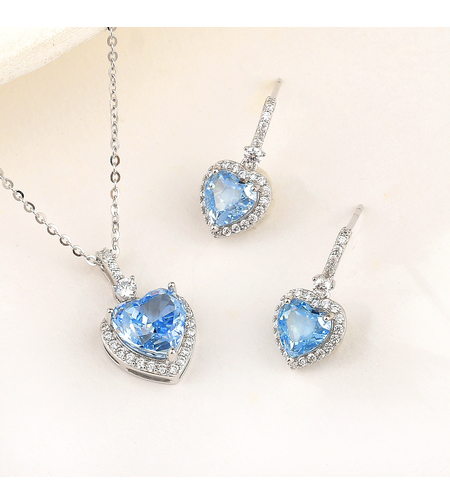 BLUE HEARTS CRUSHED ICE SET