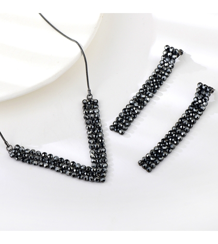 Комплект черно позлатяванe 'V'  | Колекция Luxury Secret | Бижута Invoke.bg