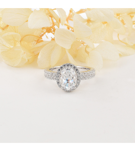 CRYSTAL SHINE CRUSHED ICE RING