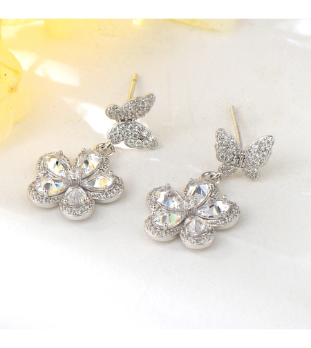 Сребърни обеци Пеперуди и цветя | Бижута Invoke.bg