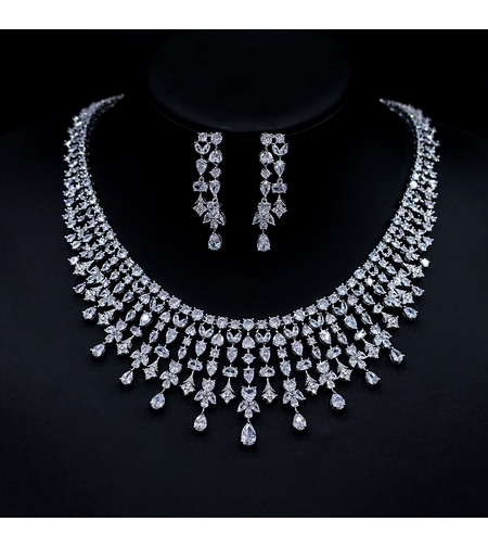 Комплект бяло позлатяване кристални капки | Колекция Luxury Secret | Бижута Invoke.bg