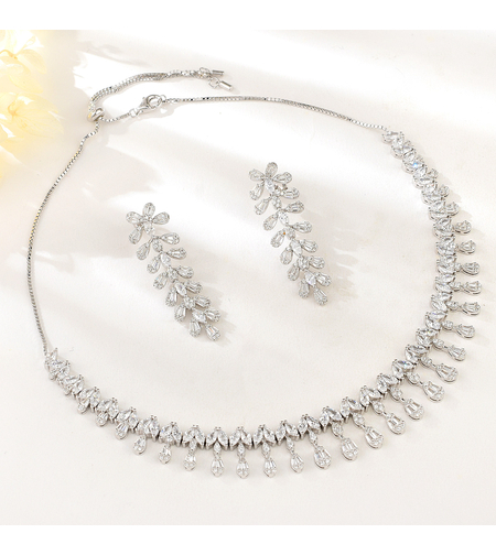 Сребърен комплект с платина и кубични циркони | Колекция Silver Premium | Бижута Invoke.bg