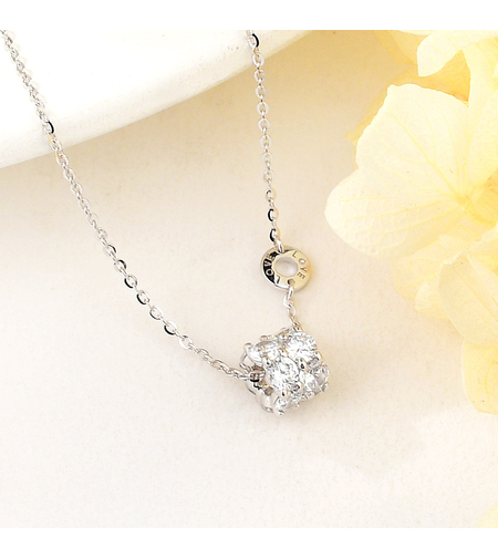 Сребърно колие Love | колекция Delicate Silver | Бижута Invoke.bg