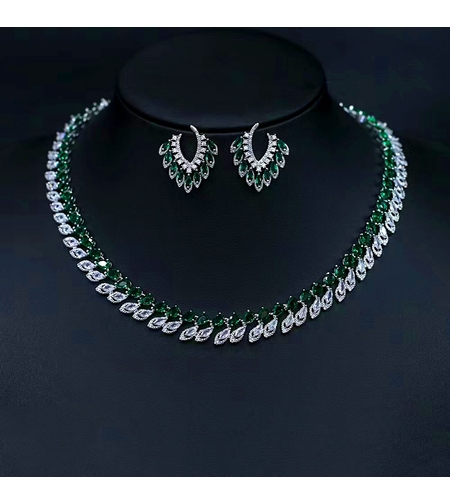 Комплект бяло позлатяване зелени капки | Колекция Luxury Secret | Бижута Invoke.bg