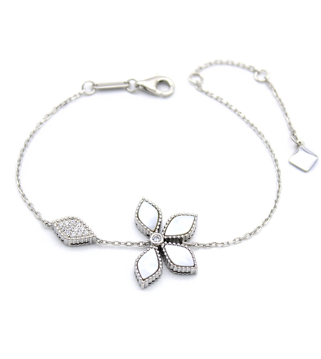 Сребърна гривна със седеф | колекция Delicate Silver