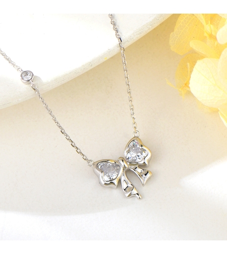 Сребърно колие Панделка | колекция Delicate Silver | Бижута Invoke.bg