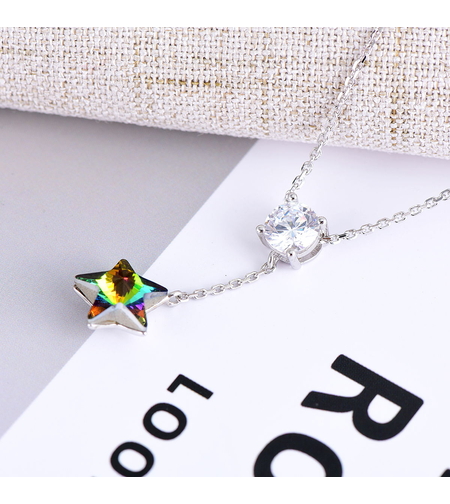 Сребърно колие звезда и кристал Swarovski | колекция Delicate Silver | Бижута Invoke.bg