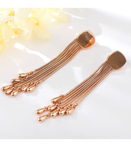 Обеци розово позлатяване пискюли | Колекция Rose Gold | Бижута Invoke.bg