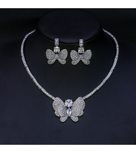 Комплект бяло позлатяване кристални пеперуди | Колекция Luxury Secret | Бижута Invoke.bg