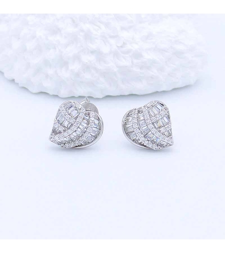 СРЕБЪРНИ ОБЕЦИ ПО УХОТО СЪРЦА