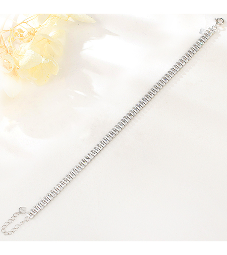 Сребърна гривна с родий и кристали | колекция Delicate Silver | Бижута Invoke.bg