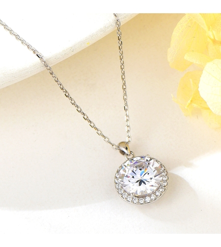 Сребърно колие с кръгъл кристал | колекция Delicate Silver | Бижута Invoke.bg