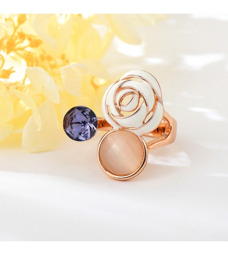 Пръстен розово позлатяване роза с лилав кристал | Колекция Rose Gold | Бижута Invoke.bg