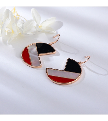 Обеци розово позлатяване 18К със седеф и бижутериен лак | Бижута Invoke.bg