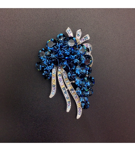 Брошка бяло позлатяване 'Син букет' | Бижута Invoke.bg