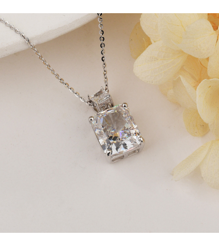 CRYSTAL SHINE CRUSHED ICE NECKLACE