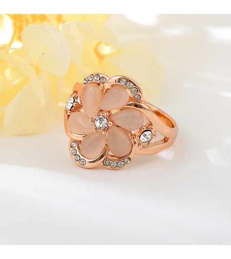 Пръстен розово позлатяване цвете  | Колекция Rose Gold | Бижута Invoke.bg