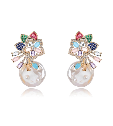 Обеци жълто позлатяване 'Цвете с перла' | Колекция Luxury Secret | Бижута Invoke.bg