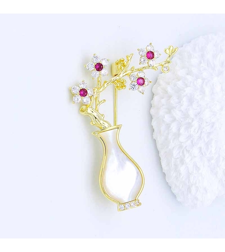 VASE WITH MOTHER OF PEARL LUXURY VASE