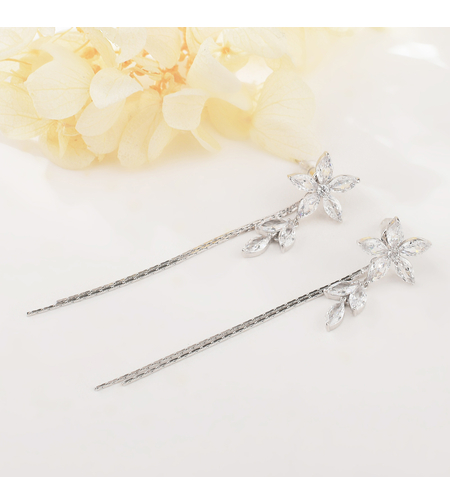 LONG EVERYDAY SILVER EARRINGS