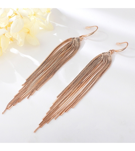 Обеци розово позлатяване пискюли | Колекция Rose Gold | Бижута Invoke.bg