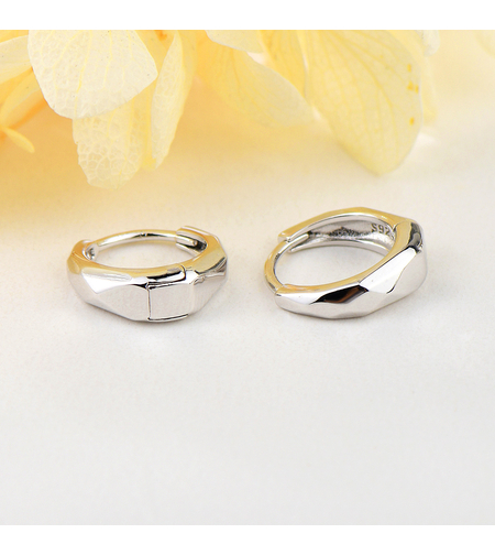 Сребърни обеци Халки с родий | колекция Delicate Silver | Бижута Invoke.bg