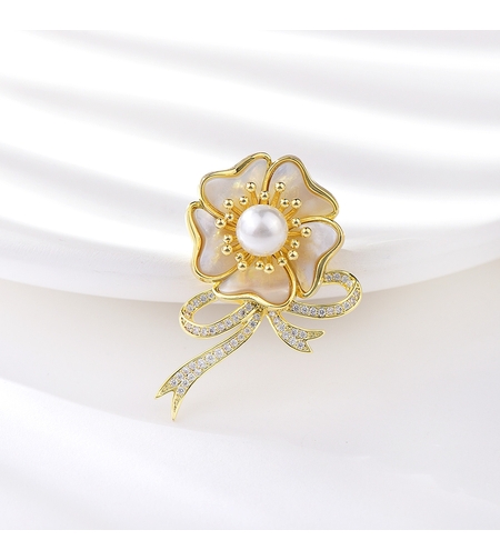 Брошка жълто позлатяване Цвете със седеф и перла | Бижута Invoke.bg