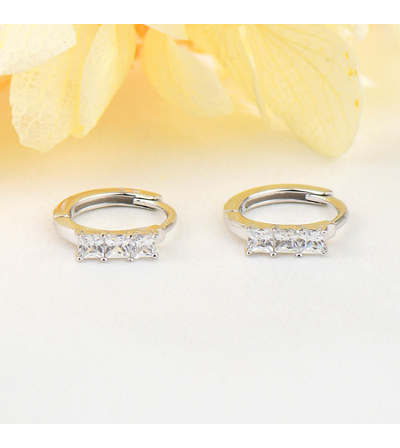 Сребърни обеци Мини халки с родий | колекция Delicate Silver | Бижута Invoke.bg