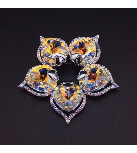 Брошка бяло позлатяване 'Жълто цвете' | Бижута Invoke.bg