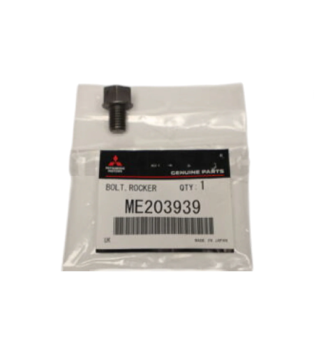 Регулиращ болт за кобилица за МИТСУБИШИ ПАДЖЕРО MITSUBISHI PAJERO 3.2 DI-D V68 V78 4M41 ME203939 OEM MITSUBISHI