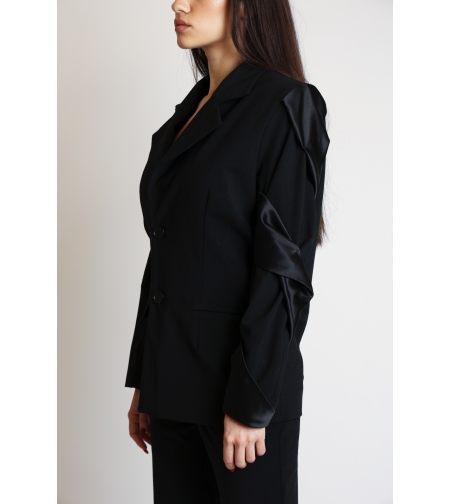 ESTER BLAZER