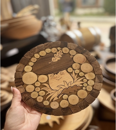 Подложка с дървена мозайка