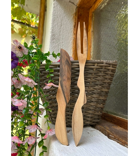 Комплект от дървени нож и лъжица