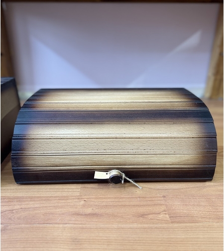 Ръчно изработена декоративна дървена кутия за съхранение – Уют и Ред