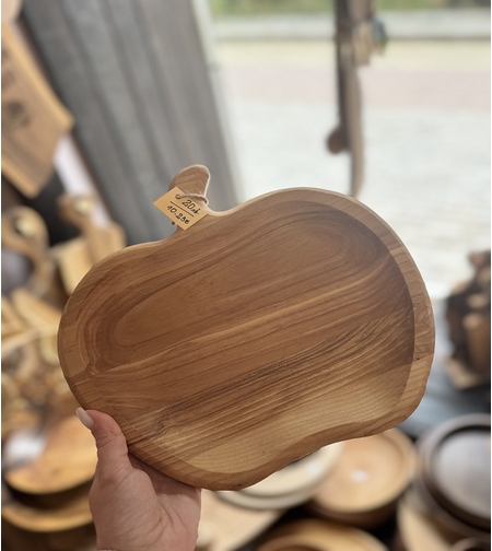 Дървена чиния ябълка с отделения