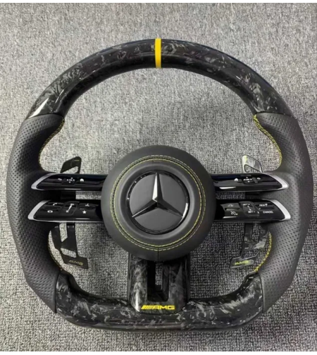Mercedes AMG спортен волан – Carbon & Перфорирана кожа (2020–2023)