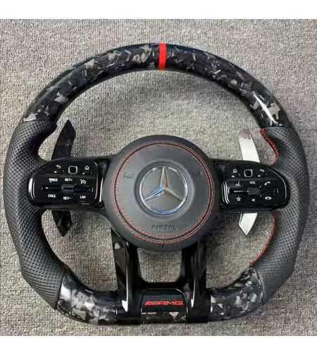 Mercedes AMG спортен волан – Carbon & Перфорирана кожа (2019–2023)