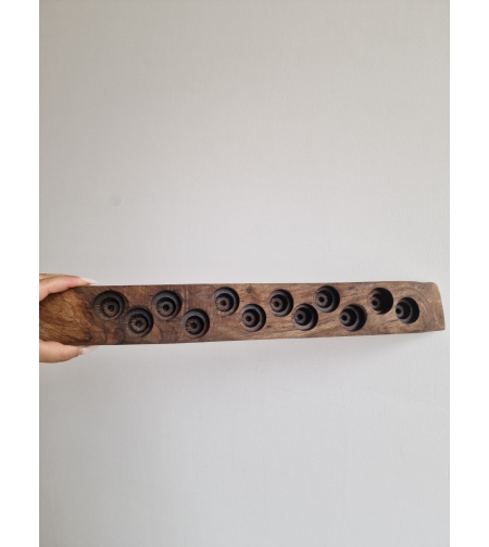 Дървена поставка за етерични масла 12бр зиг-заг